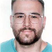 Soy farmacéutico y Nutricionista, imparto clases de biología, ya que durante el grado universitario he adquirido amplios conocimientos sobre esta materia